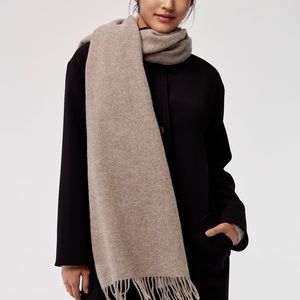 Banff scarf narrow